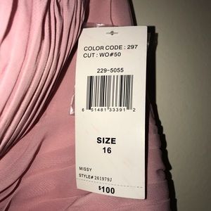 Very cute dress for the right occasion.